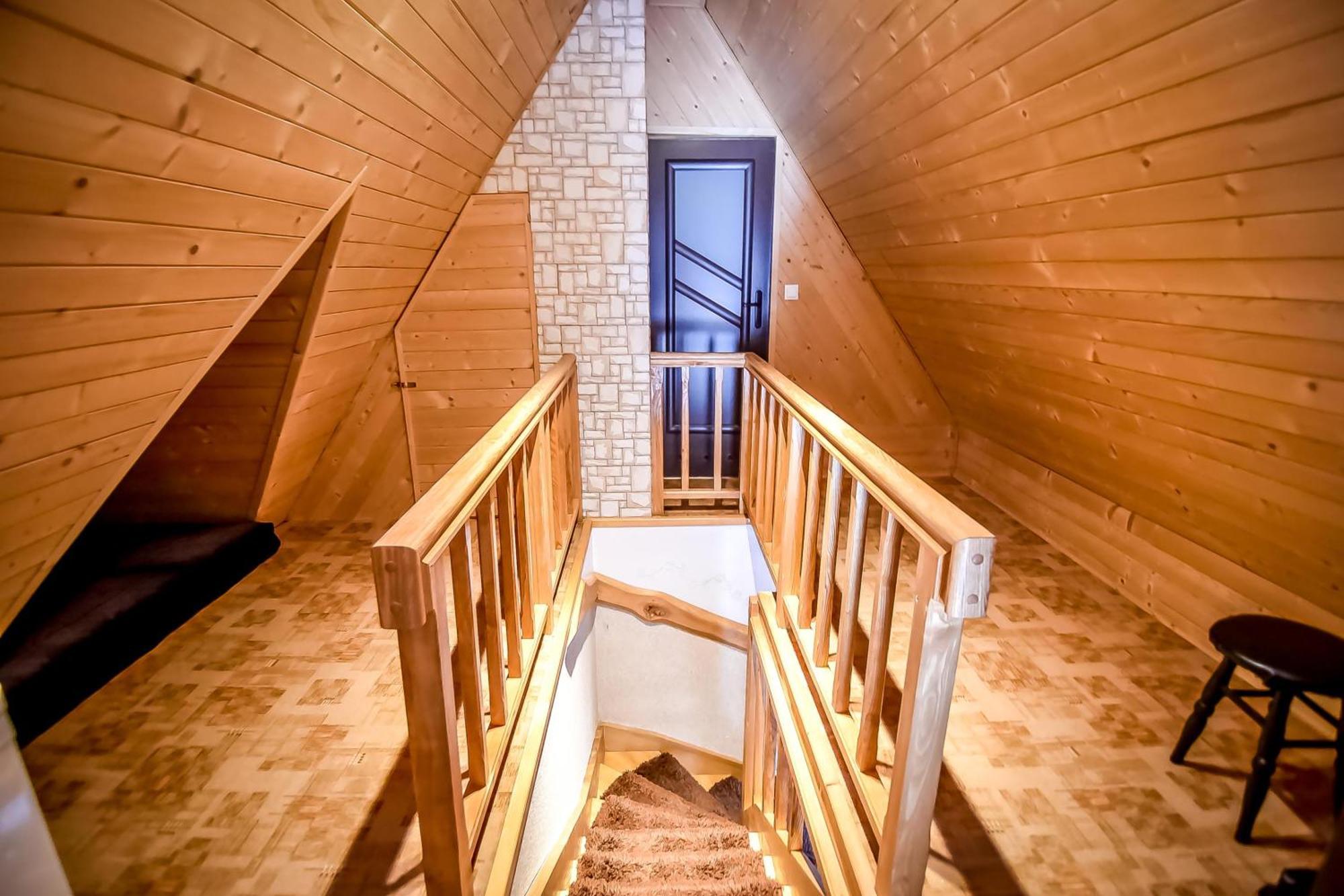Ciukrowa Chatka Sauna & Jacuzzi Poronin Exterior photo