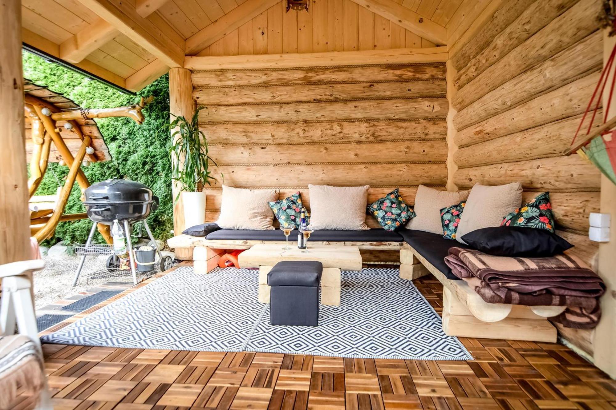 Ciukrowa Chatka Sauna & Jacuzzi Poronin Exterior photo